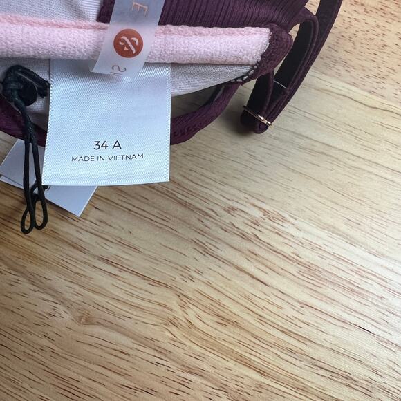 Shade & Shore Women's Boysenberry Double Tie-Front Bikini Top - Size 34A - NWT - Picture 7 of 8